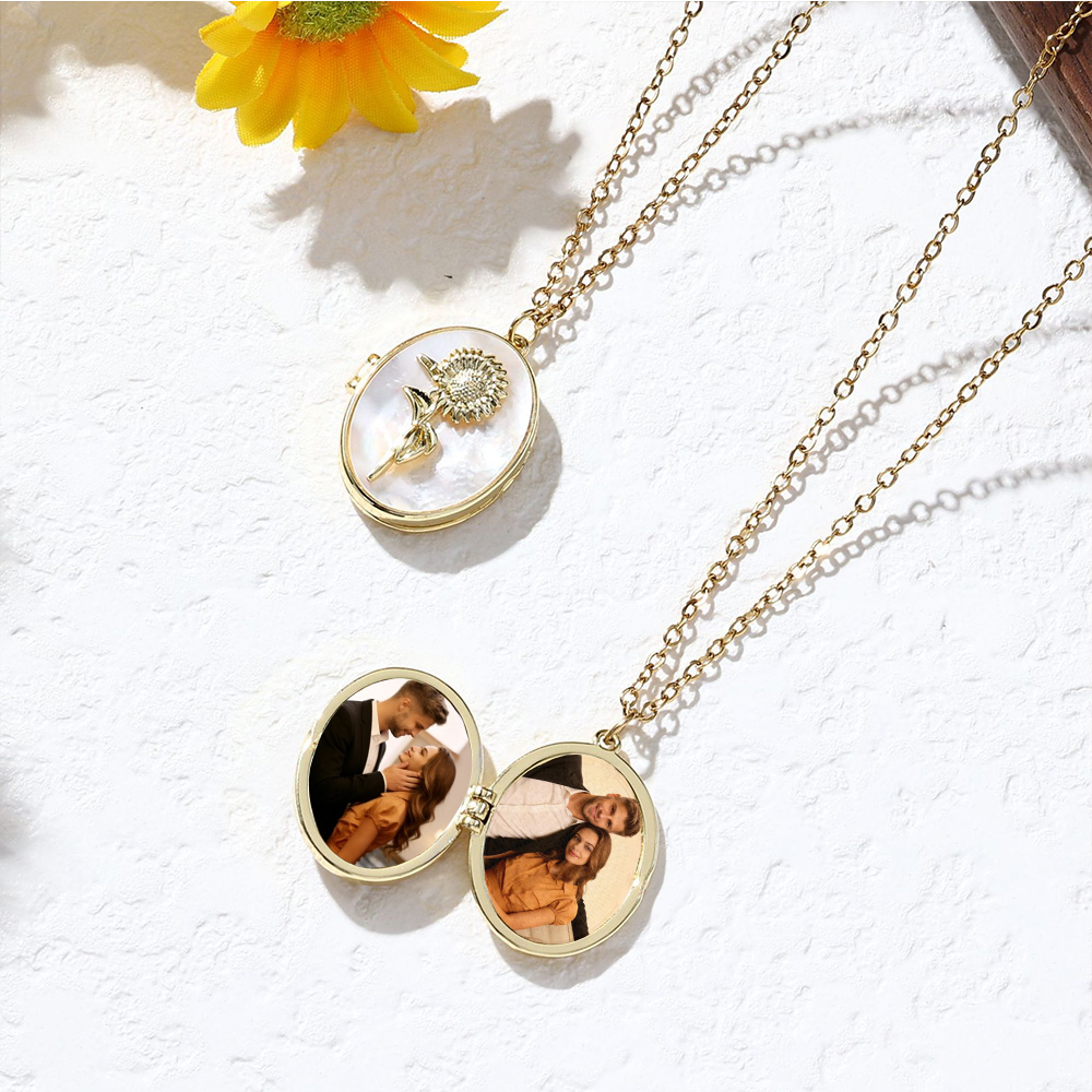 Diamon Birth Flower Custom Col - Birth Flower Necklace のレビューと価格