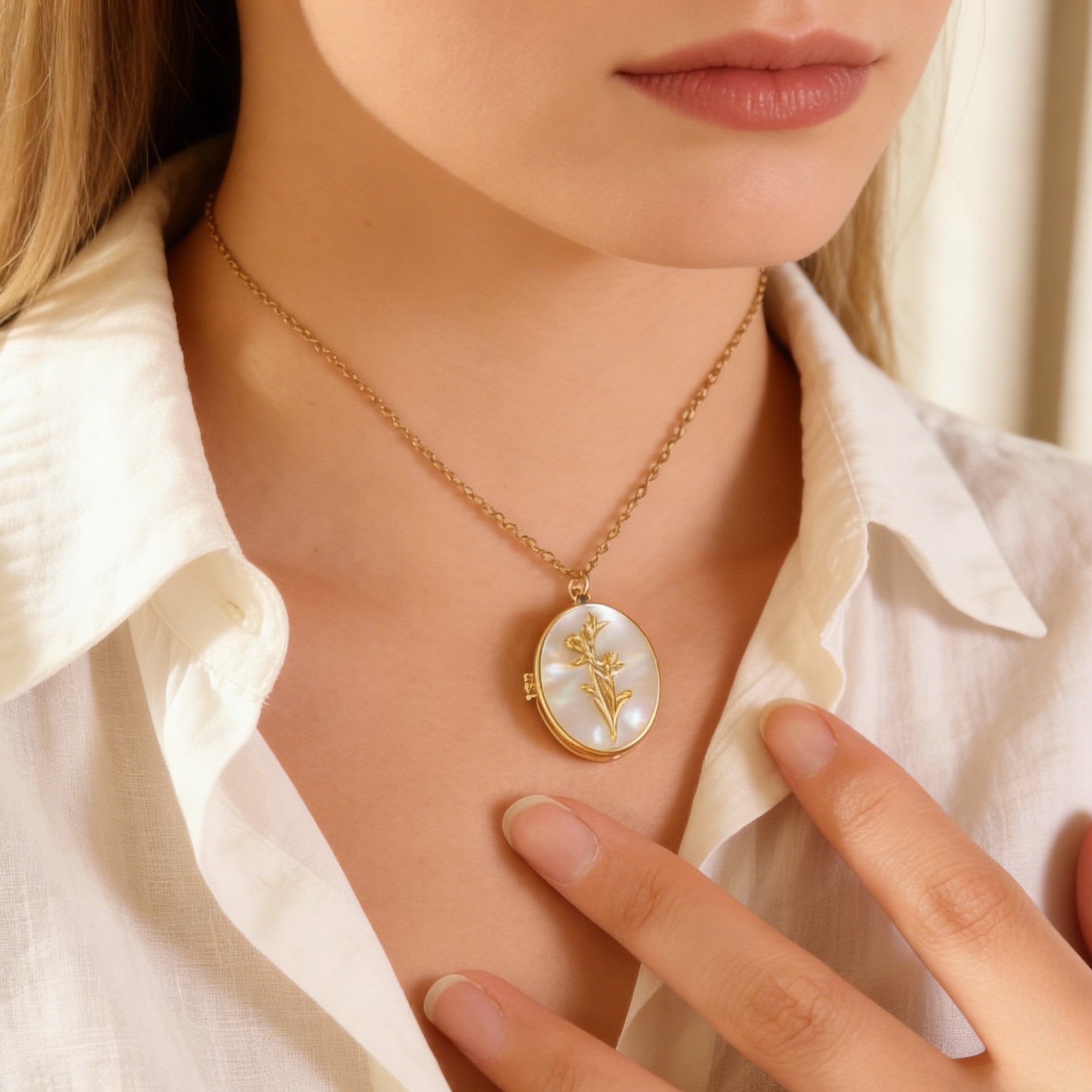 Diamon Birth Flower Custom Col - Birth Flower Necklace のレビューと価格