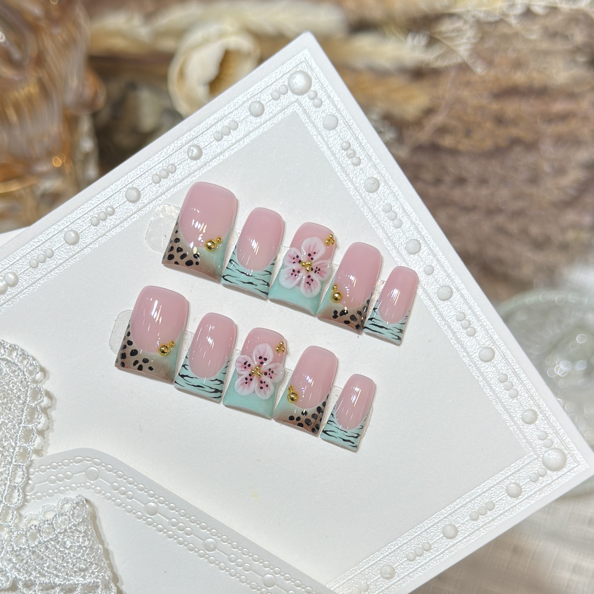10pcs Press on Nails Duck Mout - Pressed Flower Art のレビューと価格