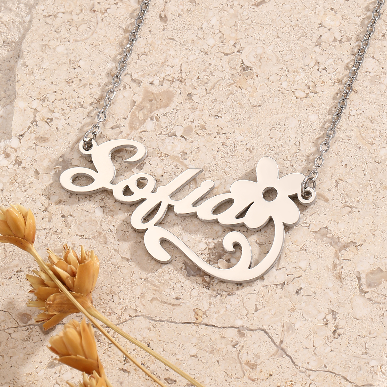 Stainless Steel Flower Letter  - Name Necklace Custom のレビューと価格