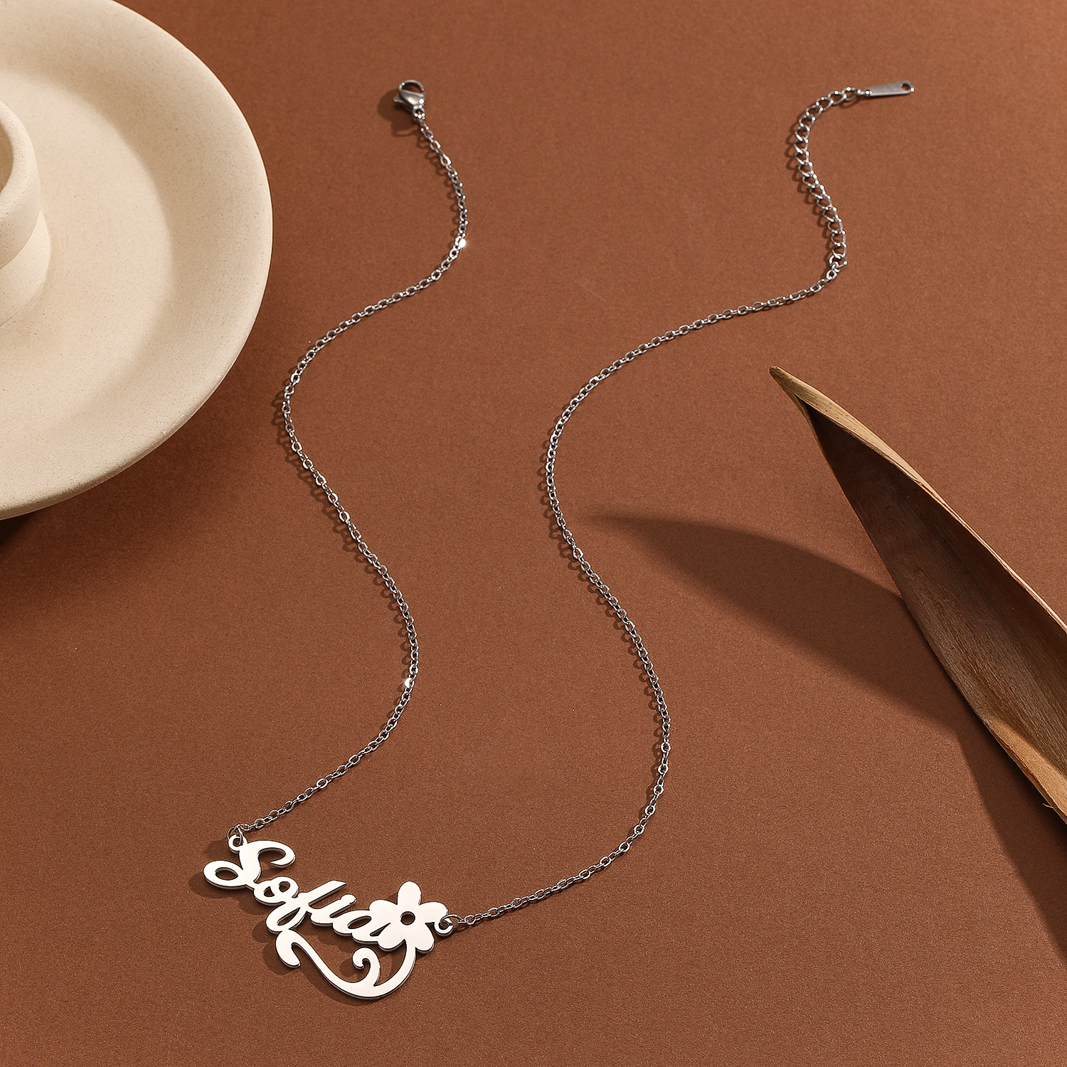 Stainless Steel Flower Letter  - Name Necklace Custom のレビューと価格