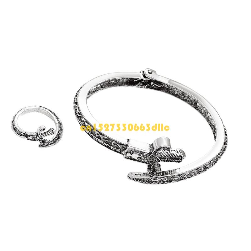 Exquisite Snake Inspired Adjus - Coordinates Bracelet のレビューと価格