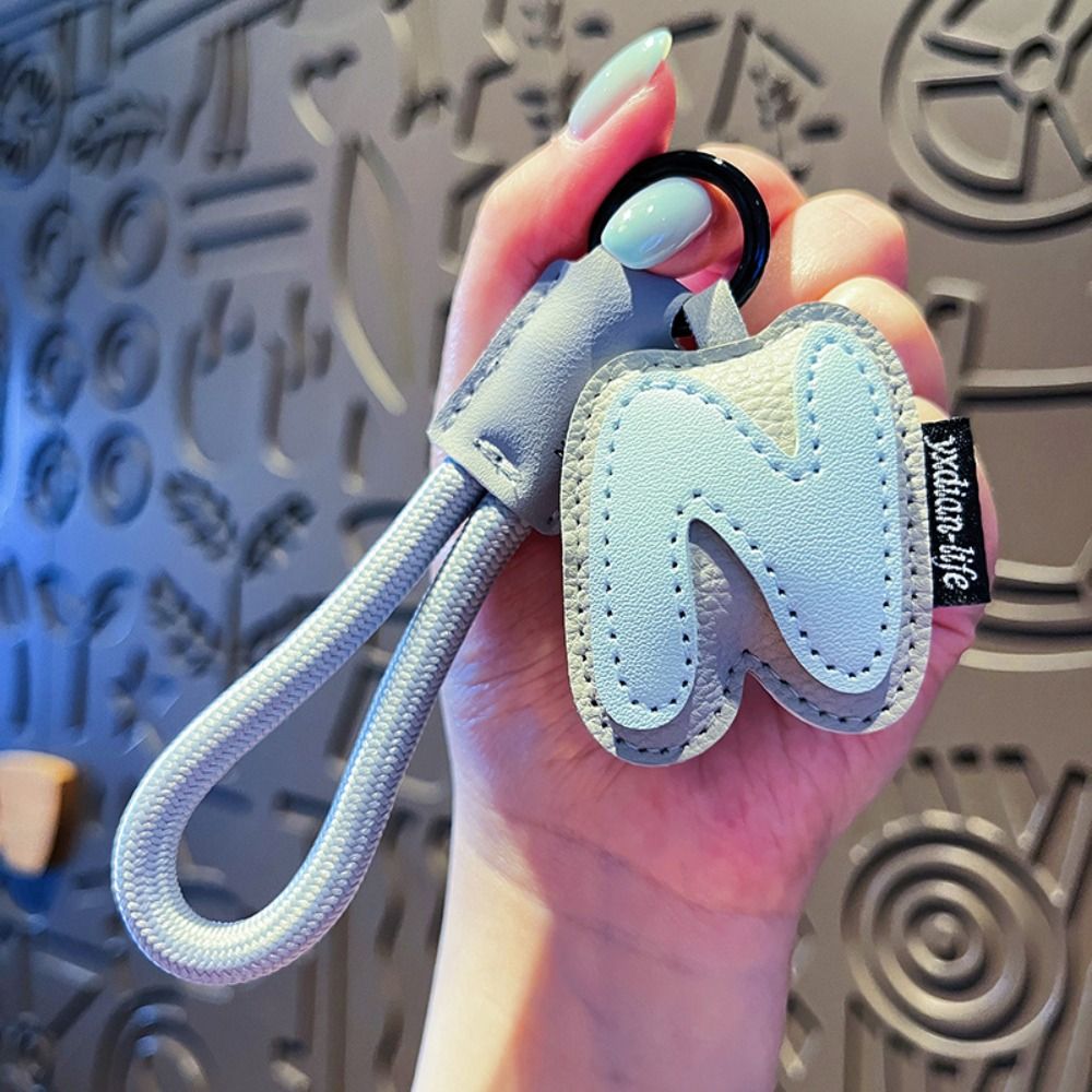 Sweet 26 Letter Keychain PU Le - Monogram Keychain Leather のレビューと価格