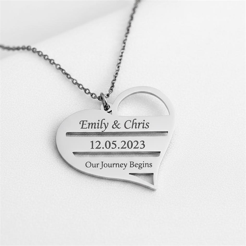 Custom Heart Necklace Stainles - Birth Flower Necklace のレビューと価格
